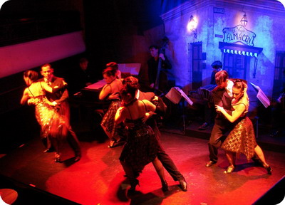 El Viejo Almacen Tango Show in San Telmo group of dancers El Viejo Almacen Tango Show in San Telmo group of dancers on the stage
