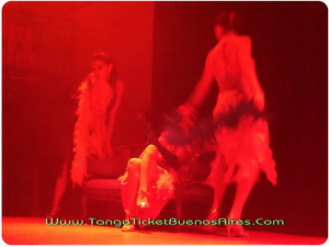 Sensuality at Tango Dinner Show in Buenos Aires Complejo Tango
