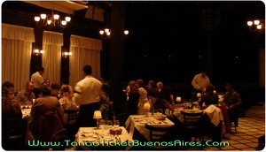 dinner time at el querandi tango dinner show in buenos aires