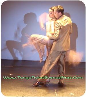 couple at Tango Dinner Show in Buenos Aires Cafe de los Angelitos